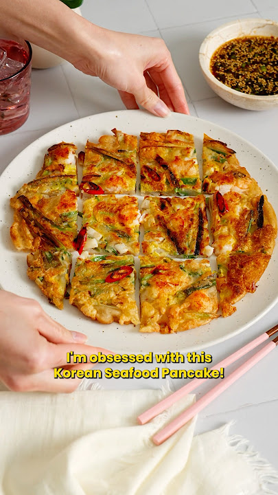 I’m OBSESSED with this Korean Seafood Pancake 😍 #easyrecipe