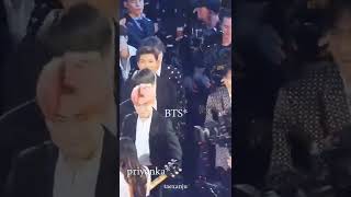 BTS reaction when Nick jonas kiss Priyanka Chopra 🙈 Resimi