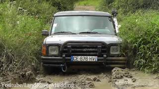 Land Rover Discovery vs Toyota Land Cruiser - Mud actions