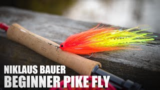 Beginner Pike Fly with Saddle Tails by Niklaus Bauer