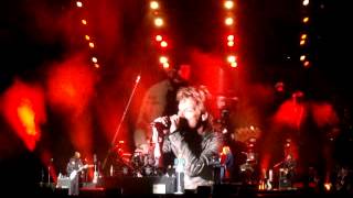 Bon Jovi - Bad Medecine - live Québec (9/11)