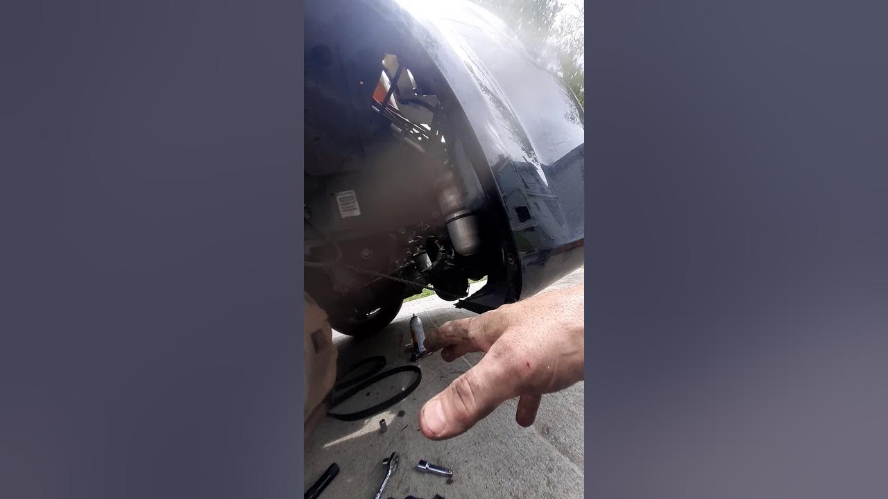 Alternator 2014 dodge avenger - YouTube