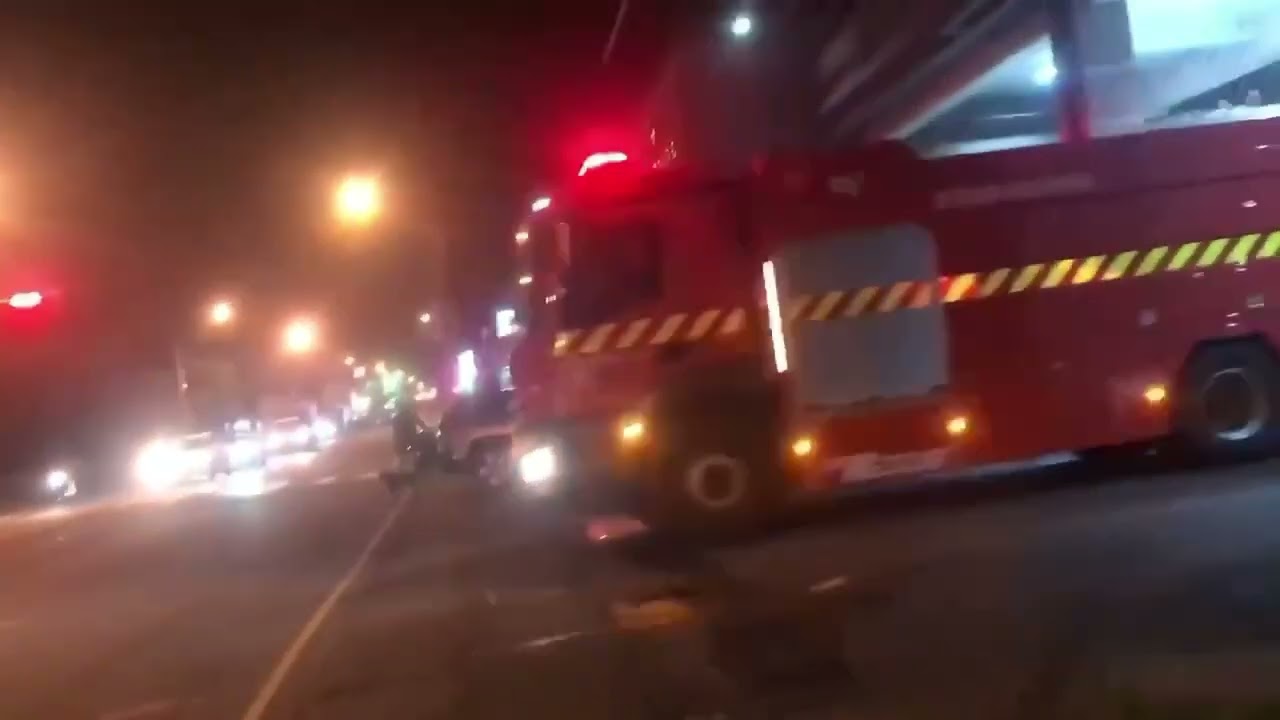 ［重大火警］宜蘭縣政府消防局第二大隊五結分隊 五結備91、五結51、五結61 執行回收場火警