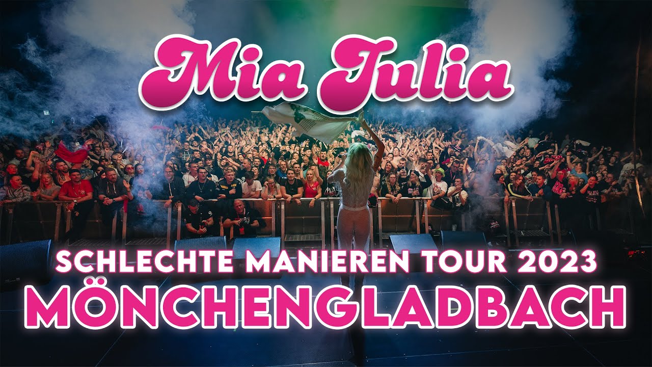 MIA JULIA MIA JULIA