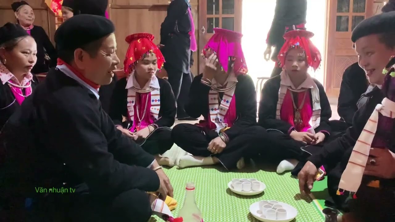Lễ dao bôi trong đám cưới của người dao tuyển 