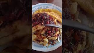 Terdengar Suara Yang Berbeda Di Balik Layar