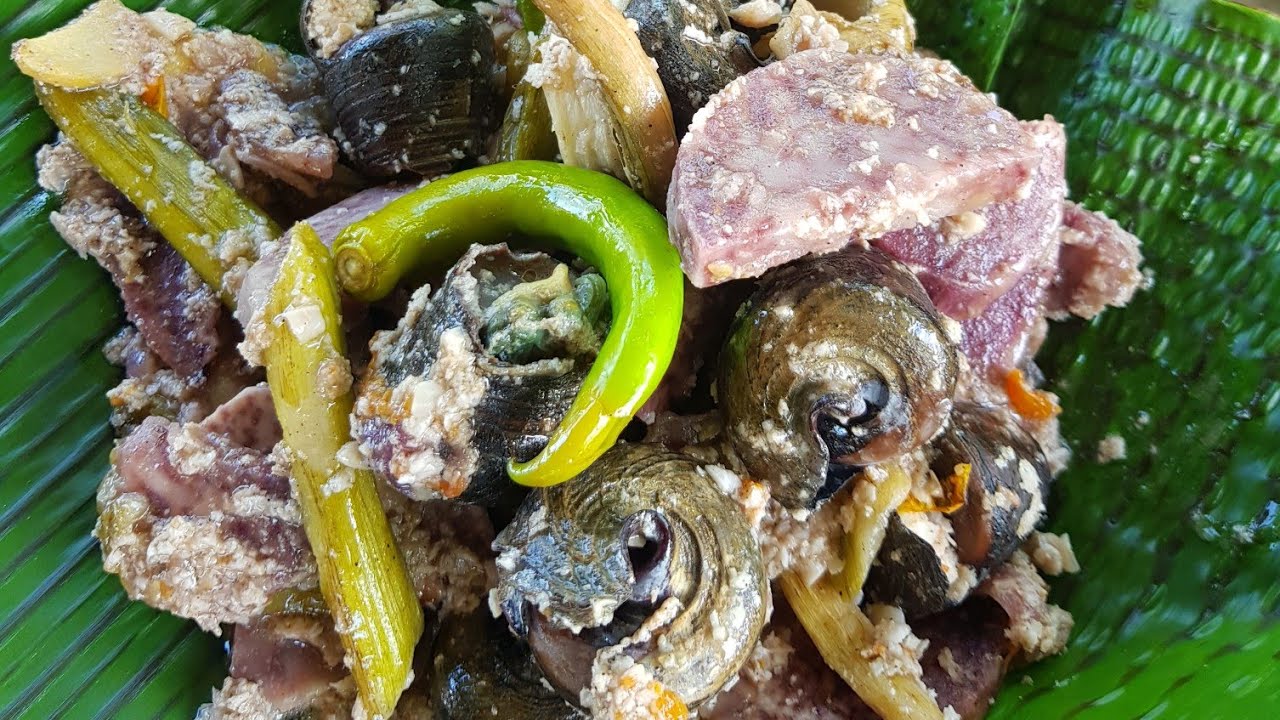 How to clean and cook horn snail | Ginataang bagongon at gabi