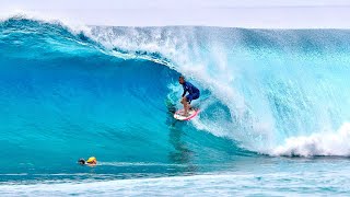SURFING WITH KELLY SLATER (HAWAII) SURFING WITH KELLY SLATER (HAWAII)