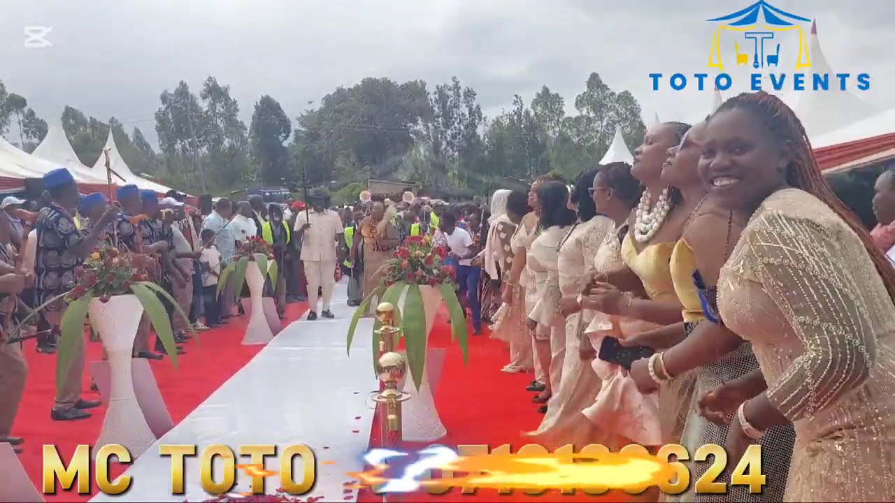 Hii ilikua moto sana. The hilarious kamba Super men and women dance in Tala with Mc Toto.