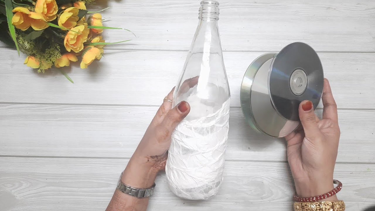 Taken old CDs for bottle decoration| watch till end for amazing end result| bottle art| crafty hands