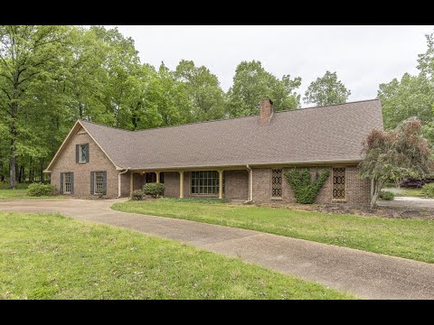 676 Country Club Road, Starkville, MS home video tour