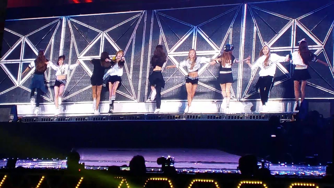 [140815] SNSD - I got a boy (SM TOWN 2014 in Seoul)