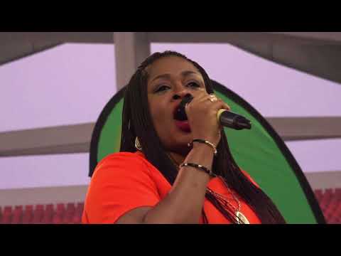 Sinach - I stand amazed in your Presence