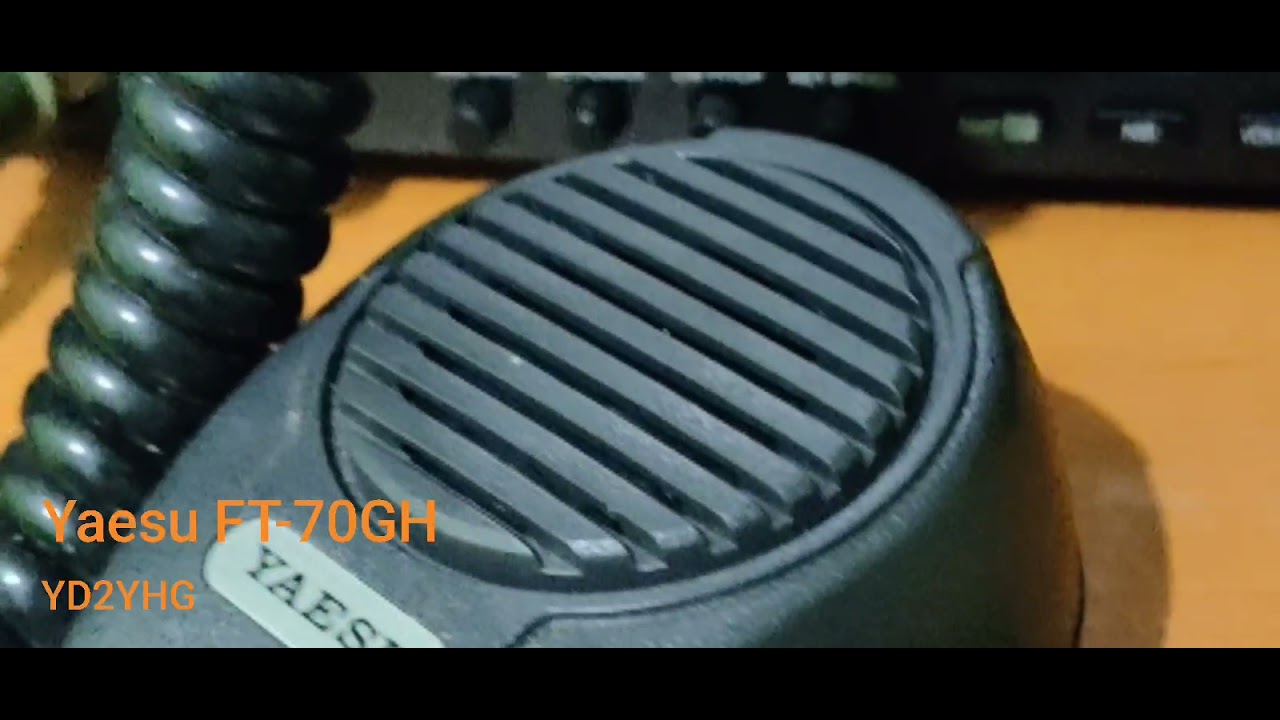 Yaesu FT-70GH + FT-70CM Like New 0-30MHz 10Watt/25Watt