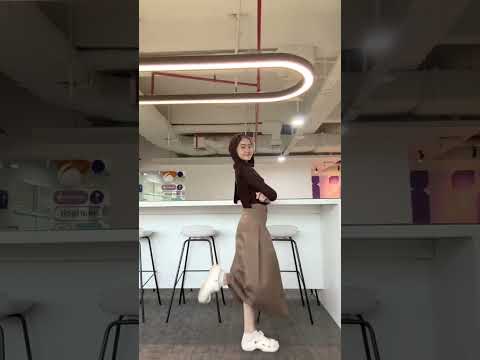 Hijabi outfit #trending #tiktok #hijabi #muslimah #jilbab #shorts #viral