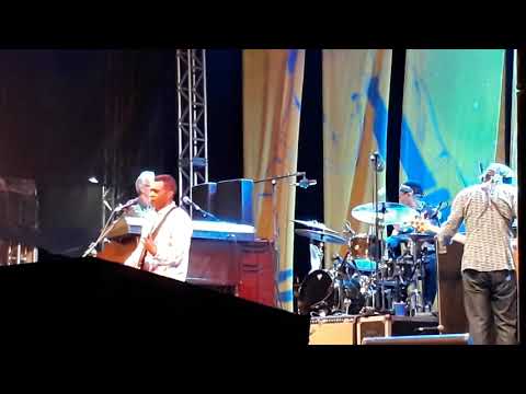 The Robert Cray Band   Time makes two