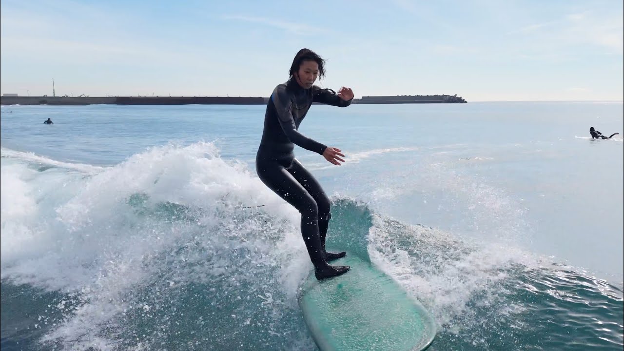平塚海岸surfing 2026.2.27.am #平塚市 #湘南 #サーフィン #surfing #ドローン #drone #dji #djidrone #djimini5pro  #女子サーファー