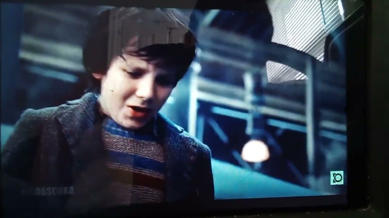 HUGO (2011) - robot and train scene (with a twist!)