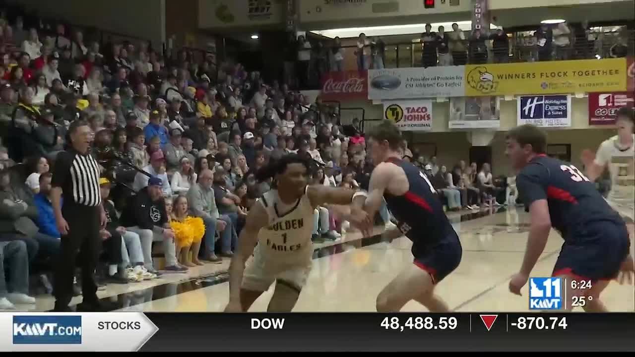 CSI men's basketball jumps into national top five