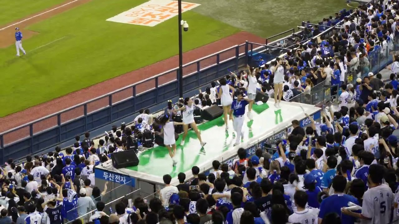 20250703 삼성라이온즈 이재현 역전 만루홈런 + 아파트, 승리를 위해 짭도라도, 챔피언, 붉은노을 메들리 직캠
