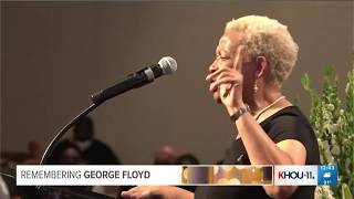 Dr. Mary White delivers a Prayer of Comfort