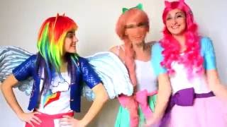 Video-Miniaturansicht von „Equestria Girl (canción de la cafetería)“