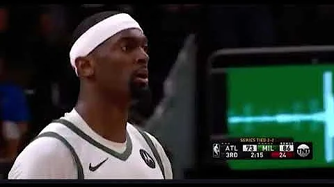 Bucks fans chant “BOBBY”