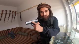 pengrajin senjata di Pakistan Khebar darra...