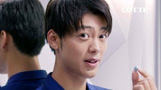 竹内涼真と一緒に「スースー＆スーする？」／ロッテ「EAT MINT」CM