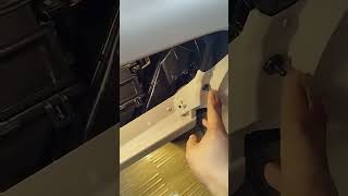 pemasangan soft opening glove box atau laci mobil ertiga..auto mewah guys 😁👍 screenshot 5