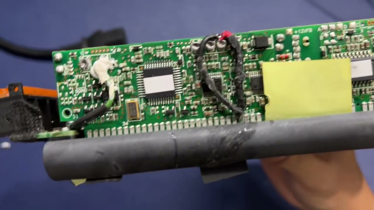 Nguồn sever 12v hướng dẫn kích lên 13.8v để sạc cho x20 điện thoại