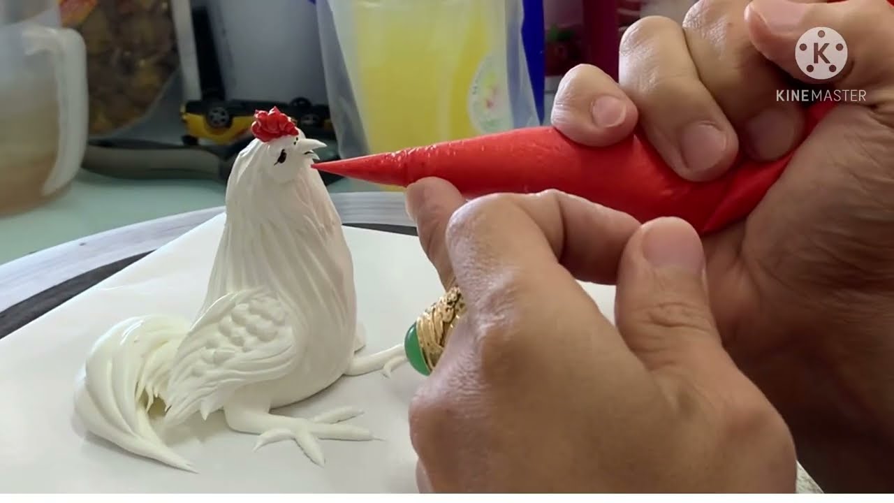 Tạo hình CON GÀ TRỐNG bằng kem topping có khó không ? THẦY HIẾU NAM hướng dẫn