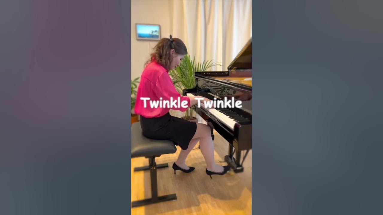 How to turn a kid's song into a Mozart masterpiece! Twinkle Twinkle vs Variation No. 1 #shorts How to turn a kid's song into a Mozart masterpiece! Twinkle Twinkle vs Variation No. 1 #shorts
