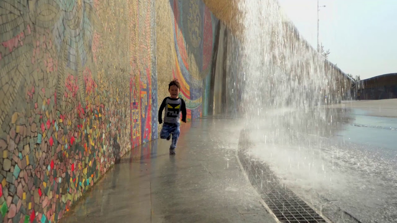 Test Panasonic Lumix GH5. Slow motion - 100 frames per second.