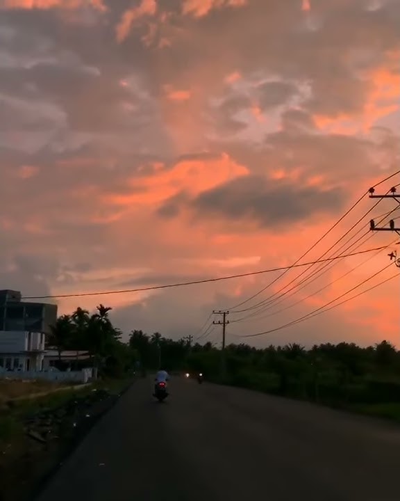 Story wa senja cantik (polosan)