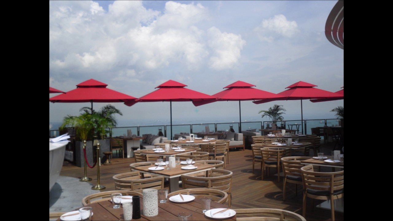 Classic Center Post  Parasols