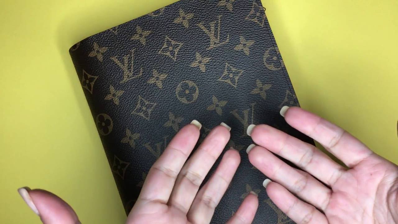 Initial Set Up of My Louis Vuitton Desk Agenda - YouTube