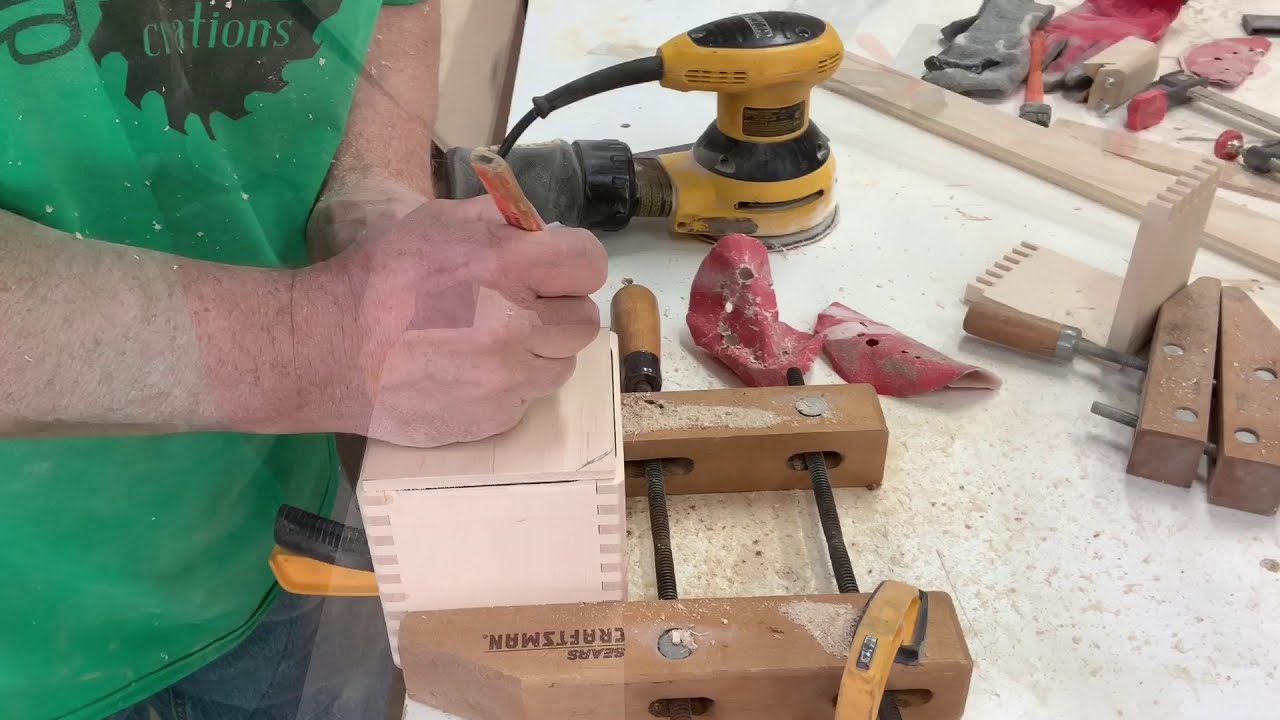 Box joint jig build and box build YouTube
