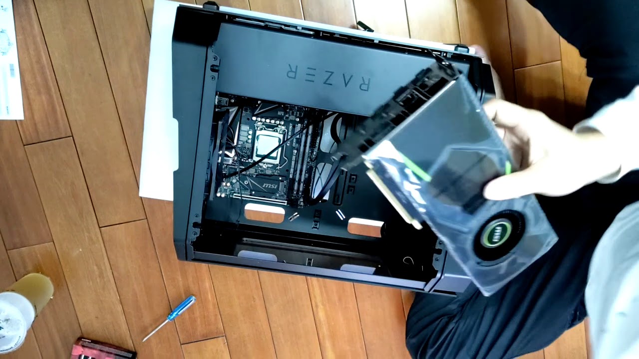 Antec Cube-Razer Edition 雷蛇信仰機