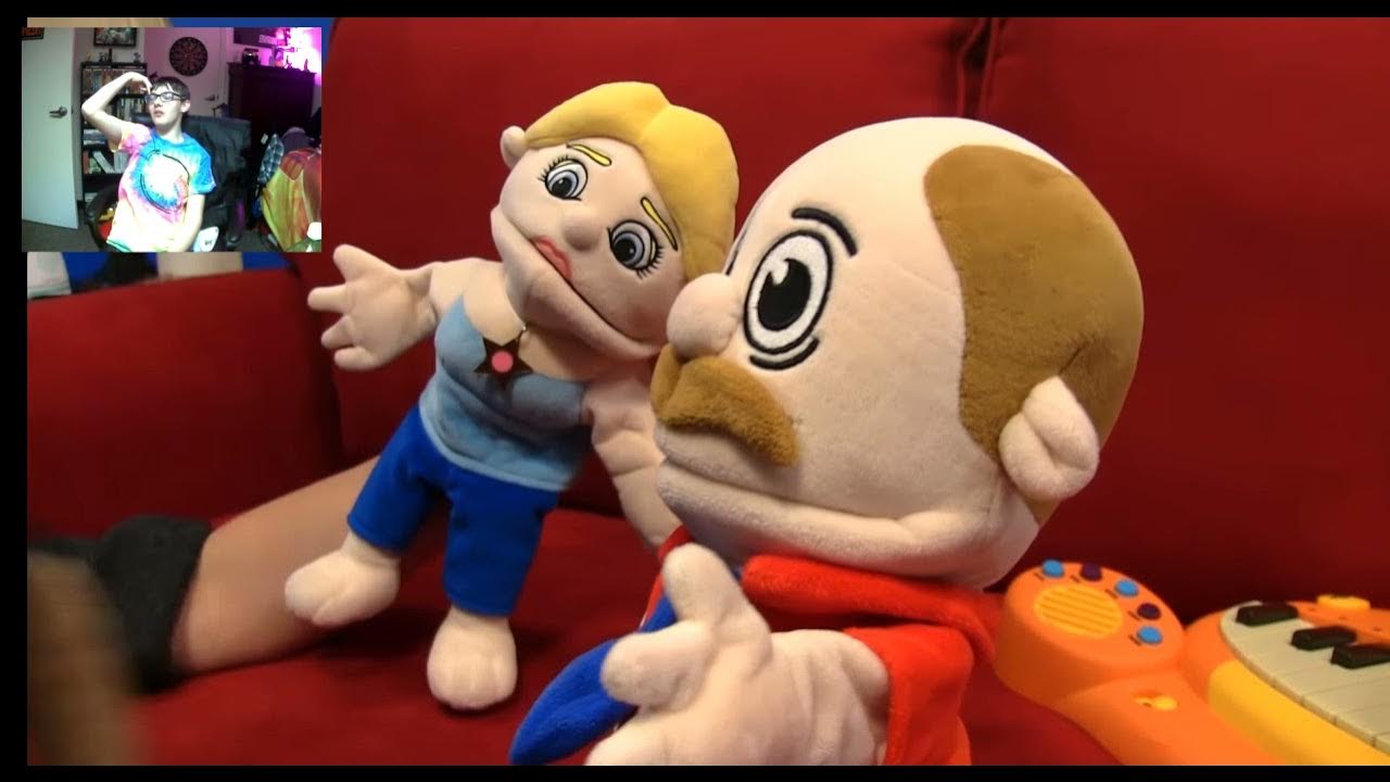 JEFFY'S NEW TOY (JEFFY'S SHOW AND TELL REACTION) YouTube