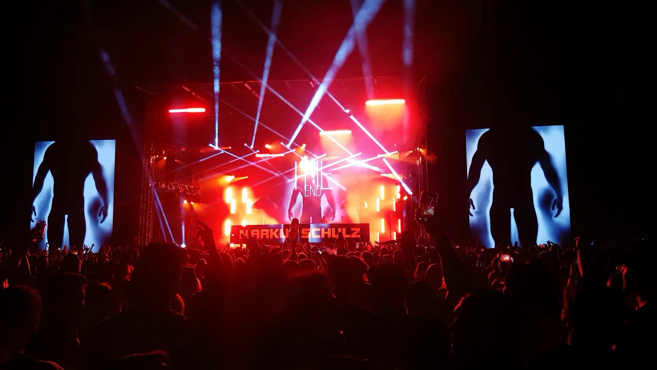 Markus Schulz tribute to Chester Bennington - Ile Soniq - Montreal 2017