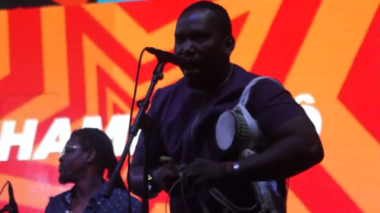 Watch Khamdel Lô Live biennale 2022- Sama Dom on YouTube Watch Khamdel Lô Live biennale 2022- Sama Dom on YouTube