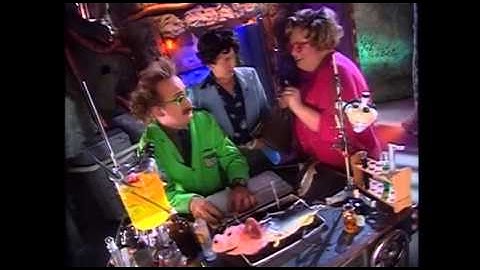 Crow Babysits The Crew - MST3K: The Brute Man