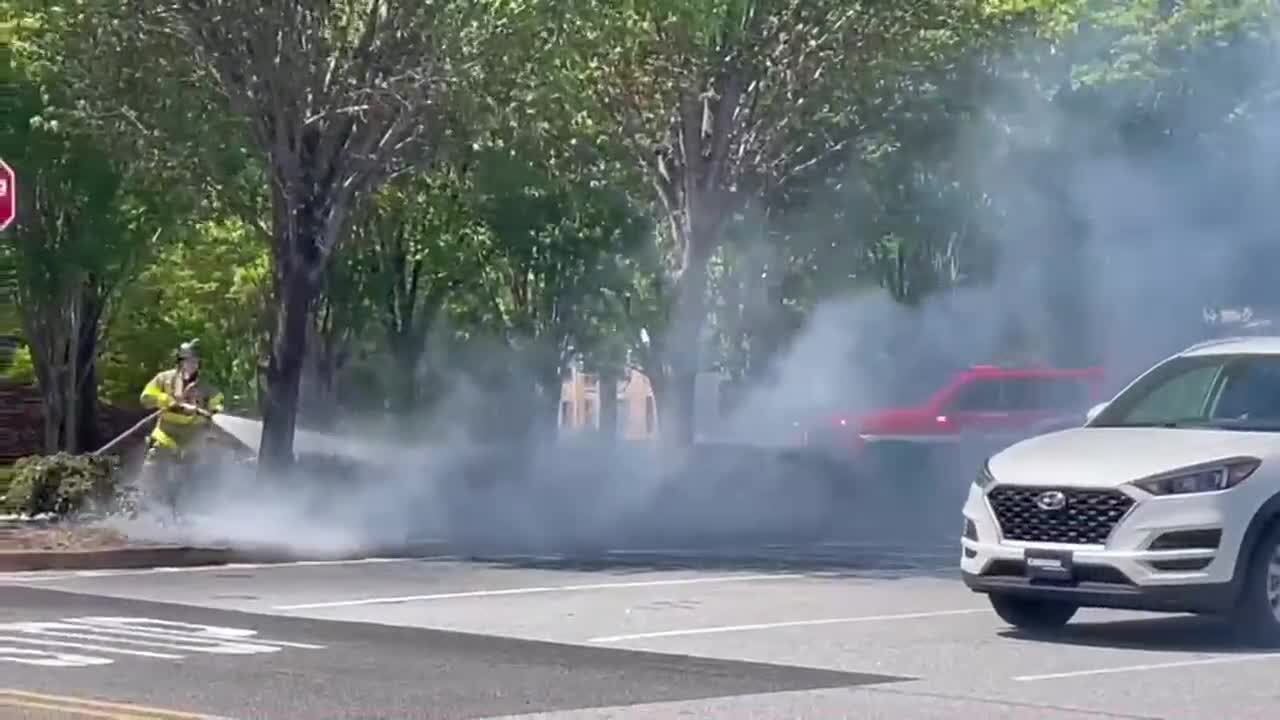 Brush fire reported in parking lot of Greenville Co. Walmart - YouTube