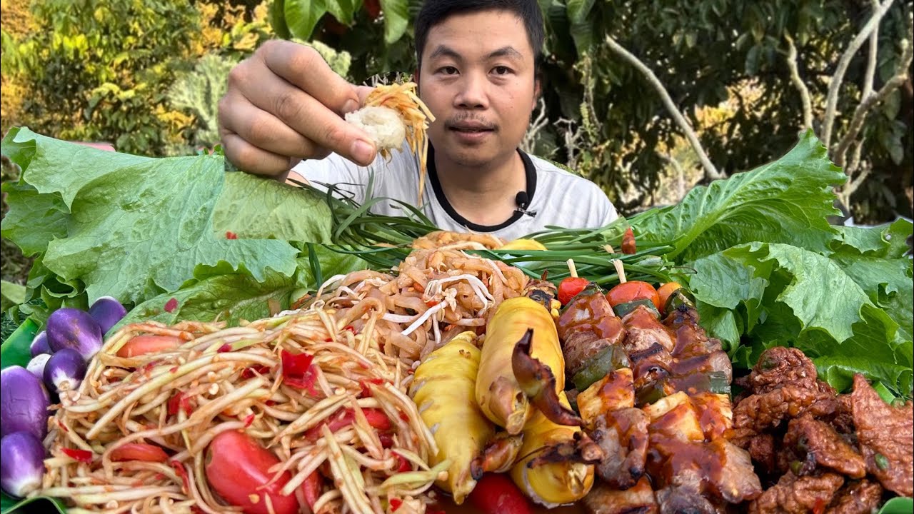 ส้มตำปูปลาร้า♨️หมึกไข่ย่างบาร์บีคิวแซ่บมันปลาทอดอร่อยแซ่บหลายเด้อ😋😋😋