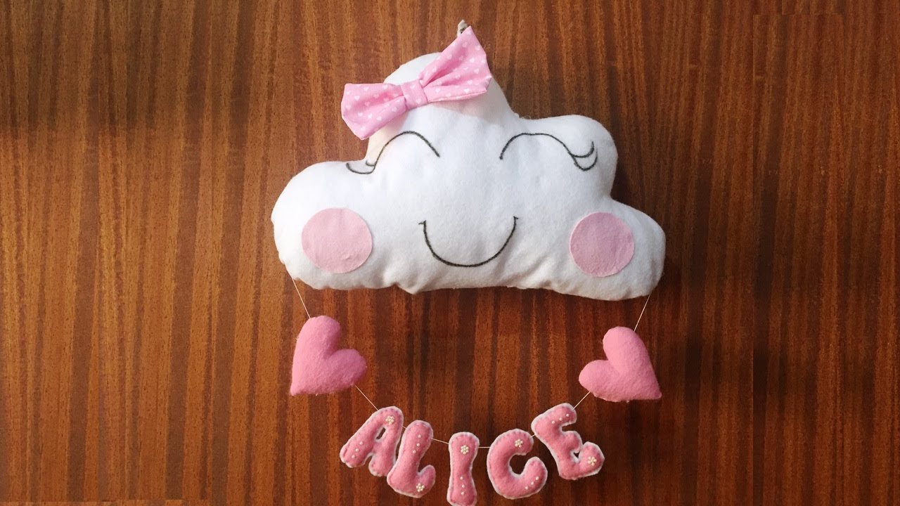 Enfeite de Porta Nuvem Alice