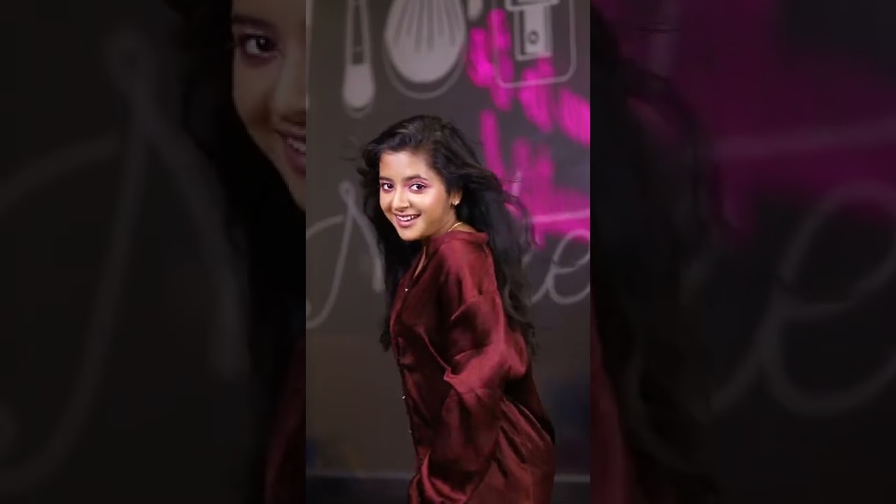 Follow me on Instagram @ashwinishinde_official  2.4M followers 