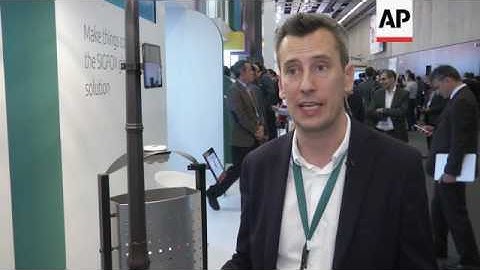 Connected waste bin alerts crews when full