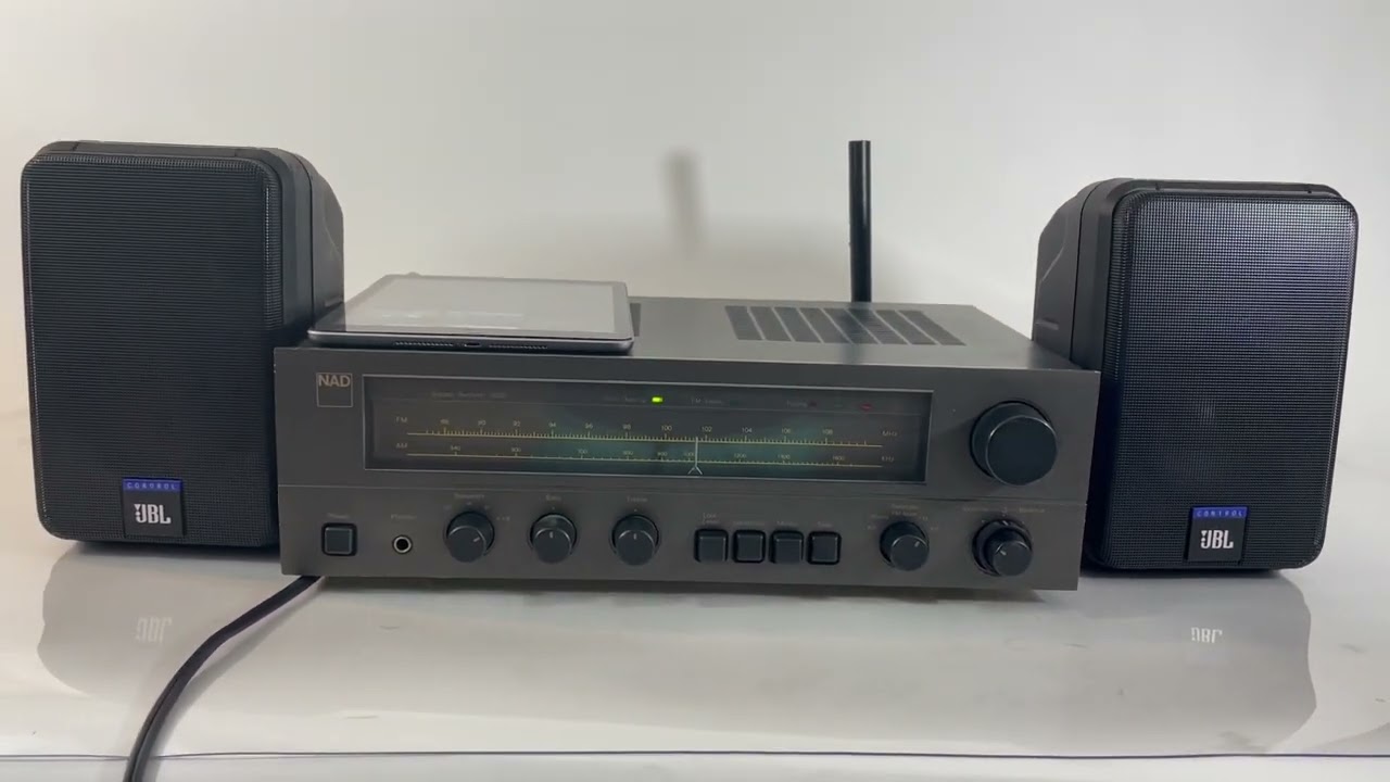 RARE NAD 7020 Stereo Receiver with AM/FM tuner (1988) Working