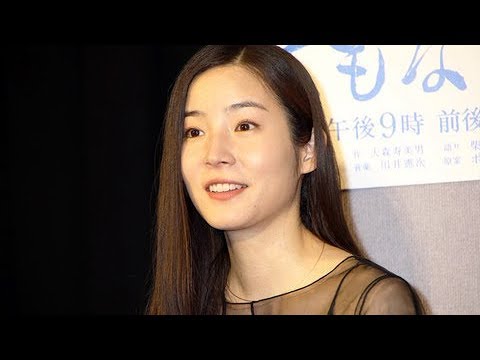 ＜蓮佛美沙子＞シースルーワンピですらり脚見せ ブーサンでスタイリッシュに（毎日キレイ）